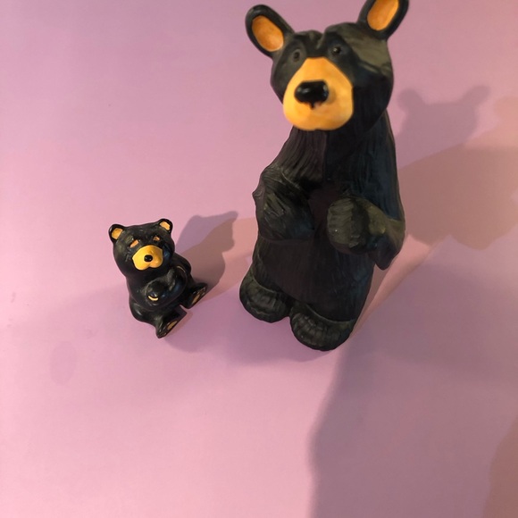 Northwest Bear Statues Mom and Baby - Picture 6 of 6